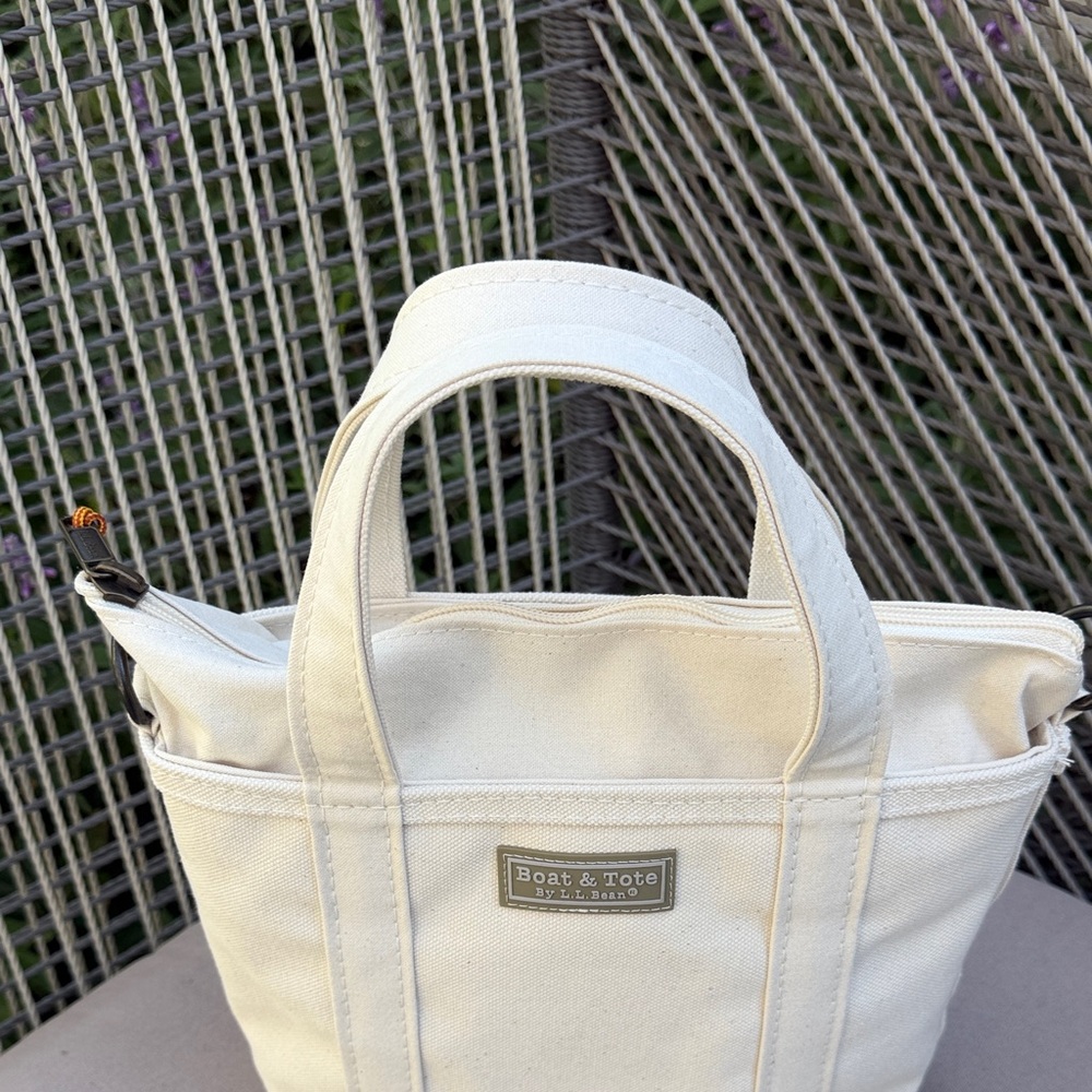 LL Bean Cream Canvas Small Tote Bag with Strap and Zipper. - Picture 6 of 6